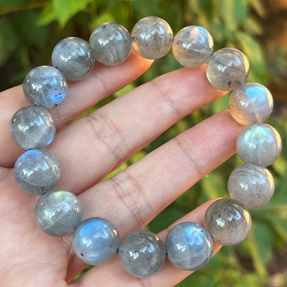 13mm stretchable flashy‎ labradorite bracelet